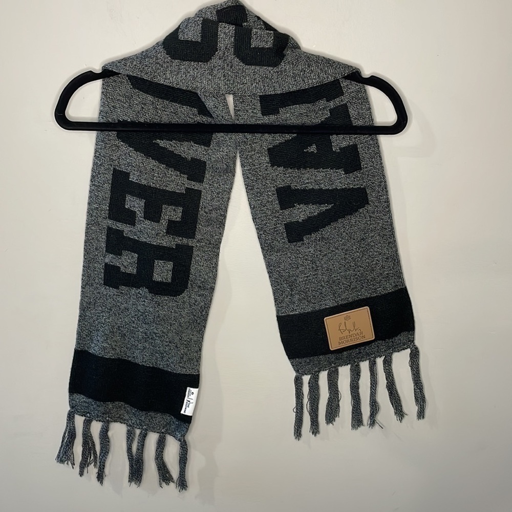 Molson Canadian The Alumni Brendan Morrison Knit Scarf Black and Heathered Grey